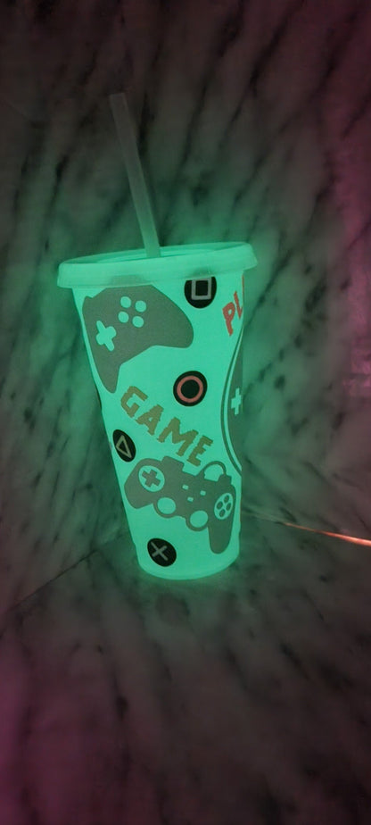 gamer fuel glow in the dark 24oz cold cup, tumbler with lid and straw, all glow in the dark multi colours, personalised name, xbox, ps4, ps5 neuroversecreations