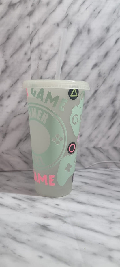 gamer fuel glow in the dark 24oz cold cup, tumbler with lid and straw, all glow in the dark multi colours, personalised name, xbox, ps4, ps5 neuroversecreations