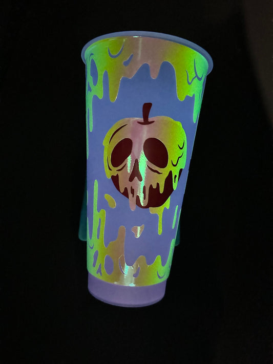 Glowing Poison apple  24oz cold cup with lid and straw// reusable tumbler, gothic, halloween, spooky vibes, drippy , movie inspired.